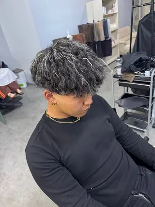 パーマ メンズ 藤井 佑良 FUJII YURAのヘアスタイル