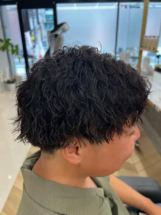 ショート パーマ メンズ 🪐メンズ特化 ヤマクラ タイキのヘアスタイル