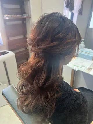 ロング ヘアアレンジ 山室 敬義のヘアスタイル