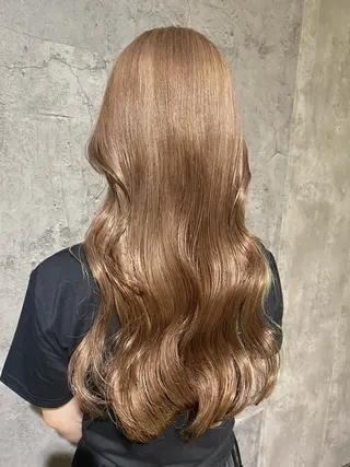 ロング カラー 🍒ブリーチカラー 🍊暖水 まりあのヘアスタイル