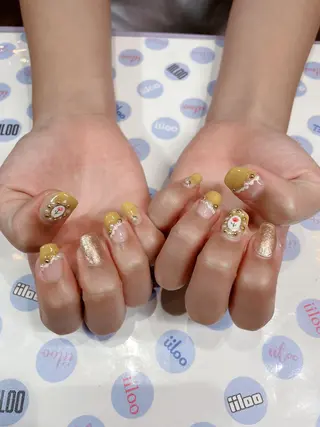 ネイル iiloo aromaworksのネイルデザイン