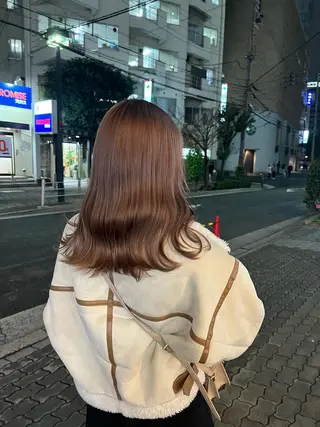 セミロング カラー yohaku misakiのヘアスタイル