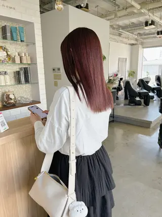 カラー 津田 七美希のヘアスタイル