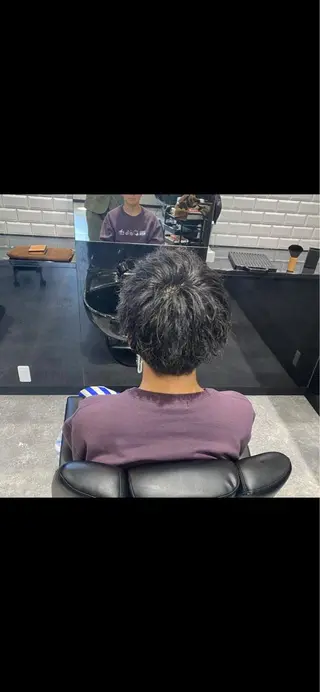 ミディアム パーマ メンズ 前田賢生 ご新規様はNGのヘアスタイル