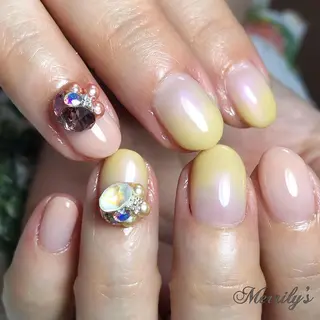 ネイル Merrily's所属・Merrily's Hagi Minaのネイルデザイン