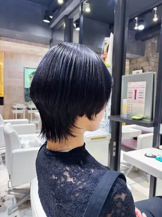 ショート カラー ZENKO  吉祥寺chere所属・小野寺 もものヘアスタイル
