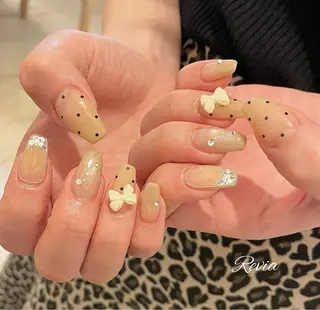 ネイル revia所属・ERI Nailistのネイルデザイン