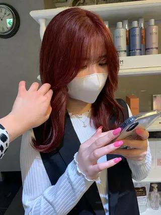 セミロング カラー 桃果 momokaのヘアスタイル