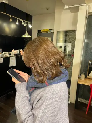 カラー micoto kuronoのヘアスタイル