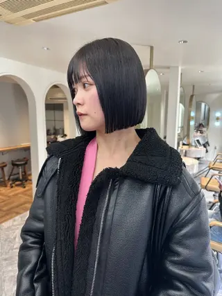 ショート REINA☁️透明感 カラー/ぷつっと♡のヘアスタイル