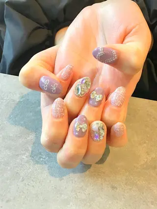 ネイル Nest 岩崎のネイルデザイン