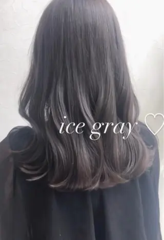 セミロング カラー nakahara madokaのヘアスタイル