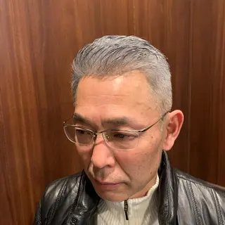 メンズ プレミアムバーバー 草野のヘアスタイル