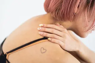 ネイル akari✨ 韓国風、メンズネイルのネイルデザイン