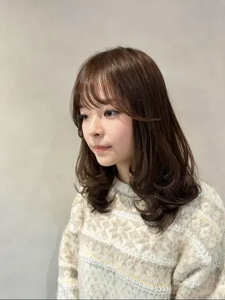 カラー ロング ヘアアレンジ 大人レイヤー& 透明感カラー💄のヘアスタイル