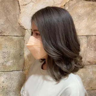 カラー 水島 悠香子のヘアスタイル