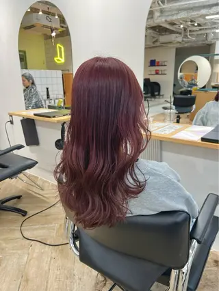 ロング カラー ベージュカラー 新潟/万代/井上佑のヘアスタイル