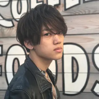 ショート カラー パーマ メンズ 平内 賢人のヘアスタイル