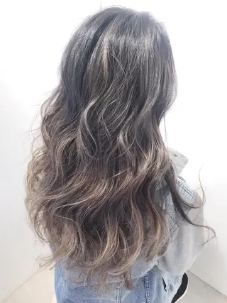 ロング カラー 田中 アキオのヘアスタイル