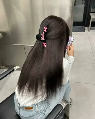 ロング 大人レイヤー/艶髪 🇺🇸TOMONAのヘアスタイル