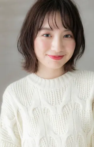 ミディアム カラー ✨くびれスタイル✨️ 戸嶋穂乃香のヘアスタイル