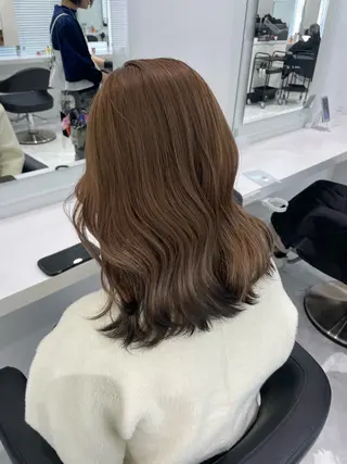セミロング 都内1優しい🤍透明 感カラー🤍サツキのヘアスタイル