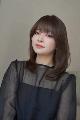 ミディアム レイヤーカット/ くびれヘア佐藤大空のヘアスタイル