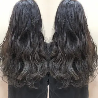 カラー 早川 真幸のヘアスタイル