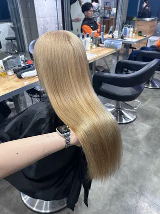 カラー 海外トレンドヘア🤍 sumireのヘアスタイル