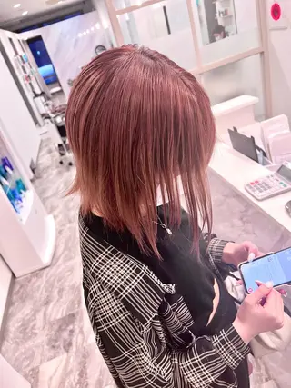 ショート ブリーチ毛に縮毛矯正 ✨カラー✨山田 正幸のヘアスタイル