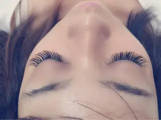 マツエク・マツパ アティリー 西梅田のヘアスタイル