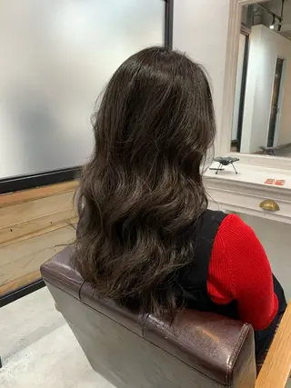 ロング カラー ヘアアレンジ kei/透明感カラー /ベージュ/髪質改善のヘアスタイル