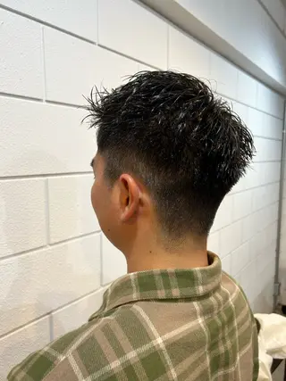 ショート メンズ 相澤 拳のヘアスタイル