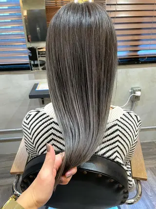 セミロング カラー La fith 店長 城谷颯人のヘアスタイル