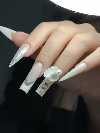 ネイル i naのネイルデザイン