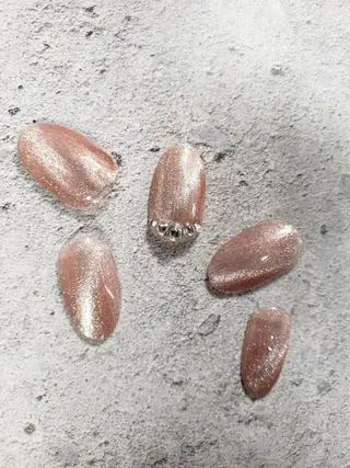 ネイル BELDAD-ベルダ スチューデントサロンのネイルデザイン