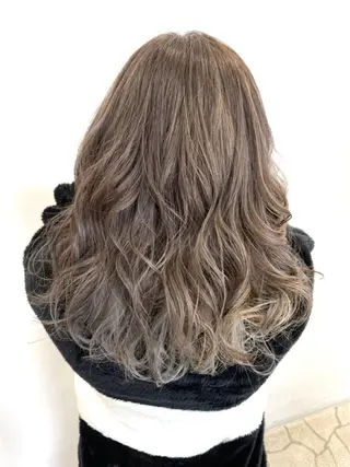 セミロング 丁寧な技術が評判！ nao.c 田原台店のヘアスタイル