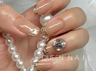 ミディアム カラー ネイル Queen nail所属・QUEENNA IL JR寺田町1分のネイルデザイン