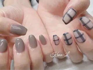 ネイル 芦辺 香奈のネイルデザイン