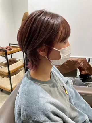 ミディアム カラー 細沼 葵のヘアスタイル