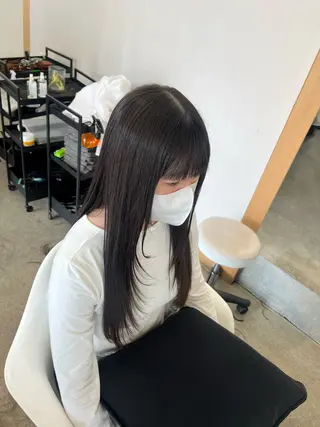ロング build所属・秋山 花音のヘアスタイル