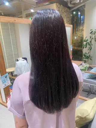 ロング ハラダ ヒナミのヘアスタイル