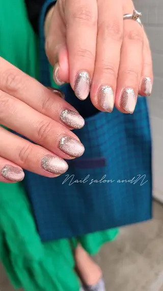 ネイル and Nのネイルデザイン