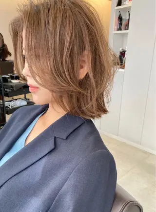 ミディアム カラー 似合わせバランス得意 青野さくらのヘアスタイル