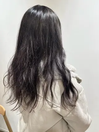 ロング カラー 🐺ウルフ/レイヤー 似合わせ‎🤍沙羅のヘアスタイル