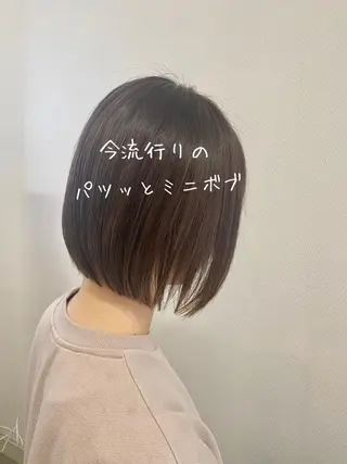 ショート 山本 茉希のヘアスタイル