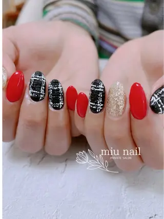 ネイル 杉本 孝美のネイルデザイン
