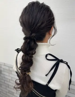 ヘアアレンジ 艶髪/ブリーチなし Wカラー🌺yuiのヘアスタイル