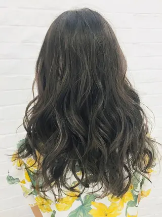 ミディアム カラー 美容歴15年 岩田芳郎のヘアスタイル