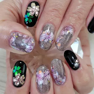 ネイル 池元 真由美のネイルデザイン